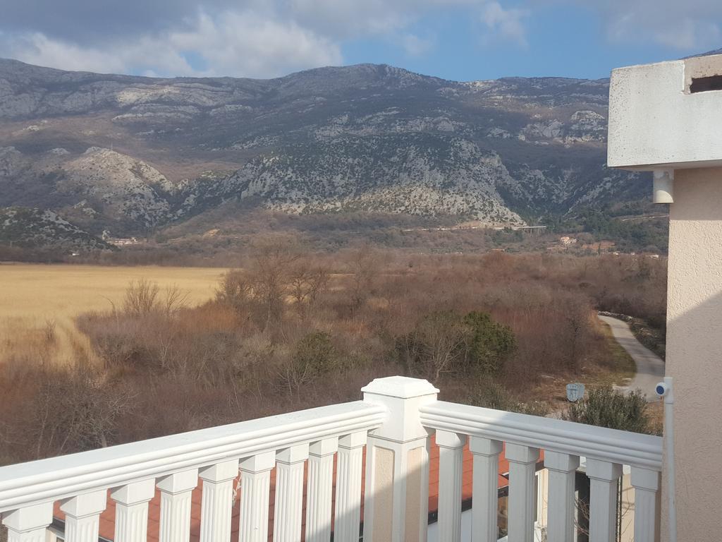 Buljarica Bay Apartments Petrovac Exterior photo
